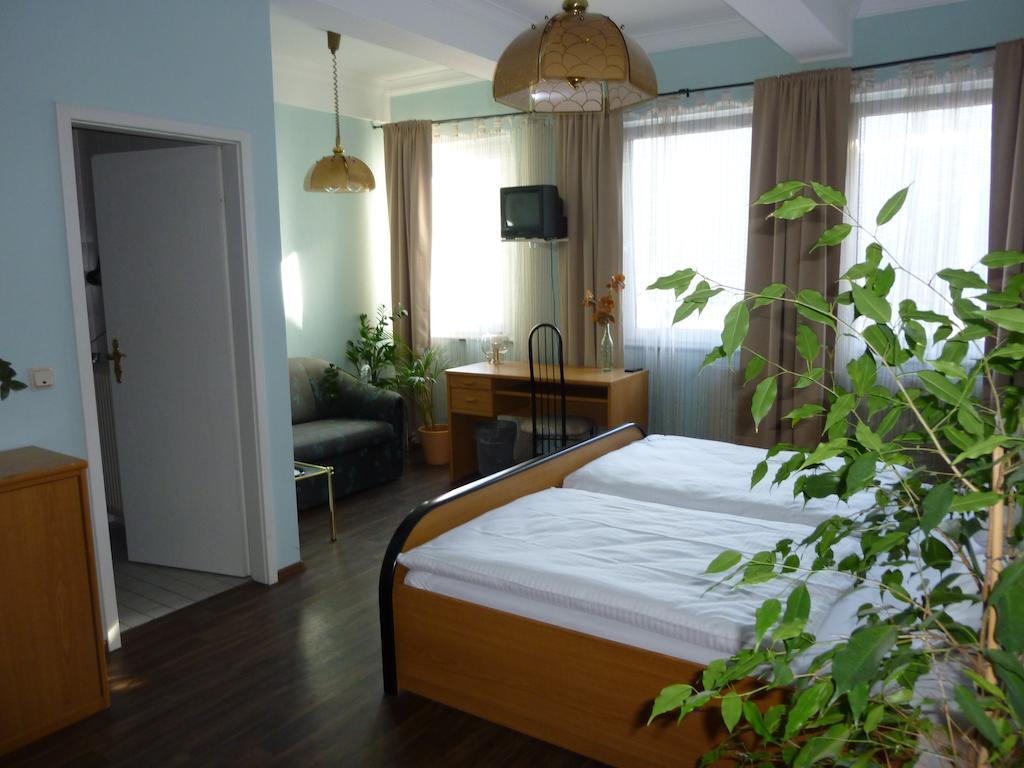 Achathotel Zum Schwan Idar-Oberstein Værelse billede